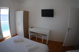 Schlafzimmer 1